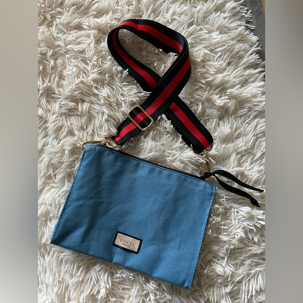 Gucci beauty bag